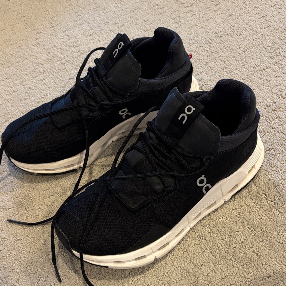 Great Condition Women’s Onclouds!